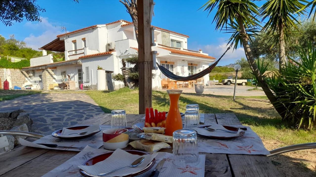 Villa Rosa In Surrau Arzachena Eksteriør billede